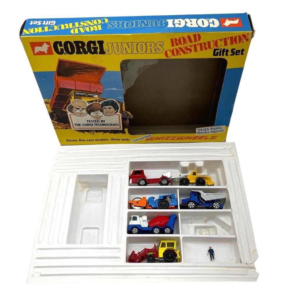 Vintage Corgi Juniors Wizzwheels Road Construction Gift Set 3024 - Incomplete